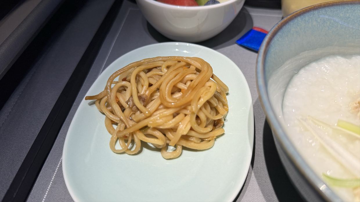 【機内食レポ】マドリード~香港 CX372便 ビジネスクラス 到着前朝食 24年09月25日