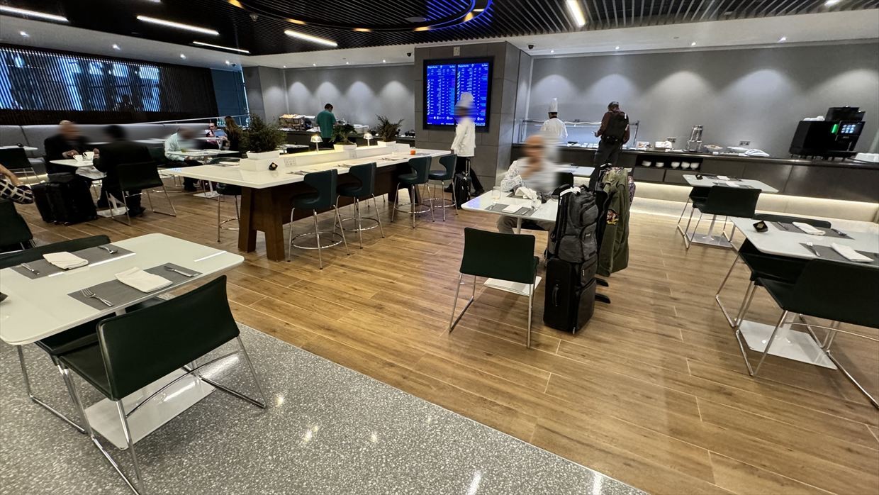 【ラウンジレポ】ドーハ空港 カタール航空 PlatinumLounge 28OCT&05NOV24