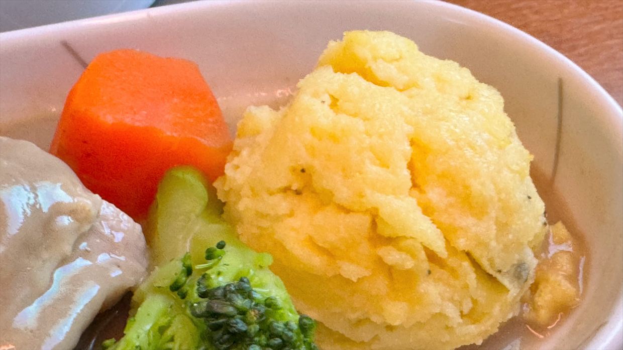 【機内食レポ】羽田~伊丹 JAL117便 ファーストクラス 25年01月31日