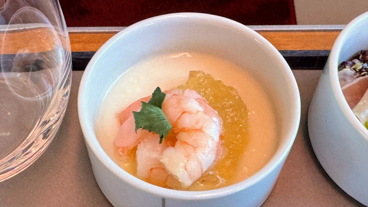 【機内食レポ】羽田~伊丹 JAL117便 ファーストクラス 25年01月31日