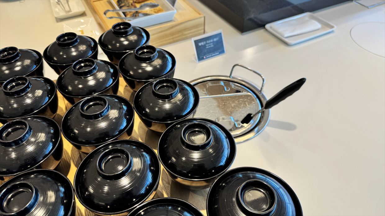 【ラウンジレポ】羽田空港 ターミナル3 JAL サクララウンジ SKY VIEW LOUNGE 25年2月18日