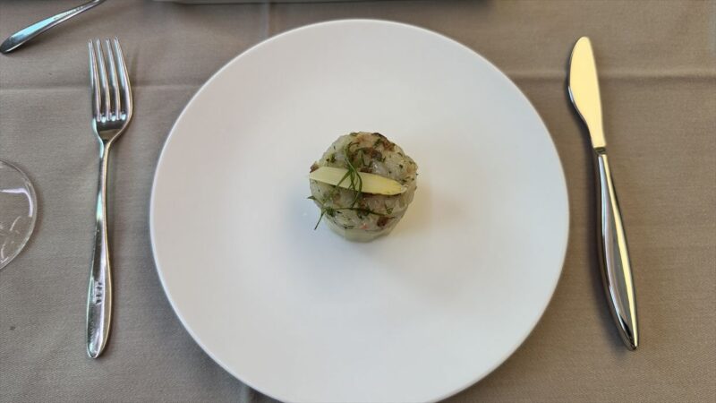 【機内食レポ】JAL43便 羽田～ロンドンファーストクラス メイン1 25年03月