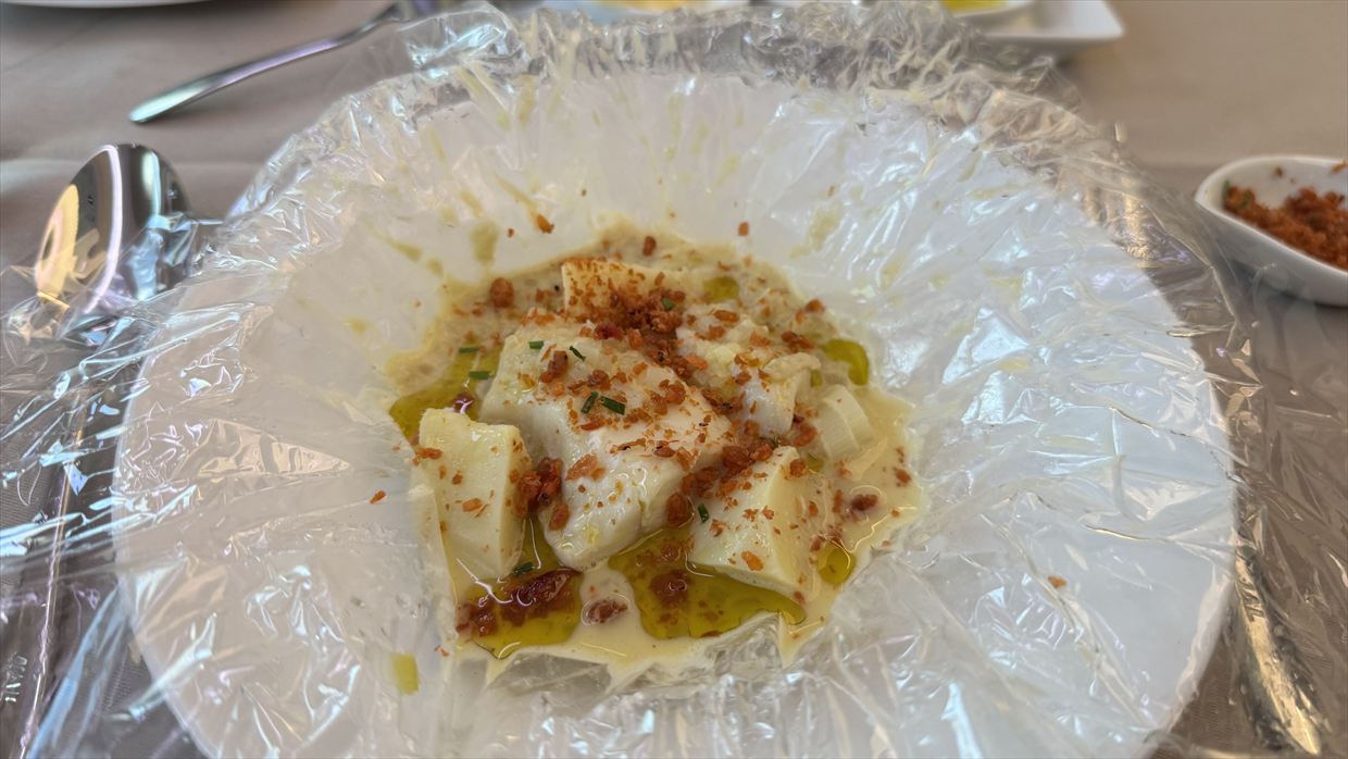 【機内食レポ】JAL43便 羽田～ロンドンファーストクラス メイン1 25年03月