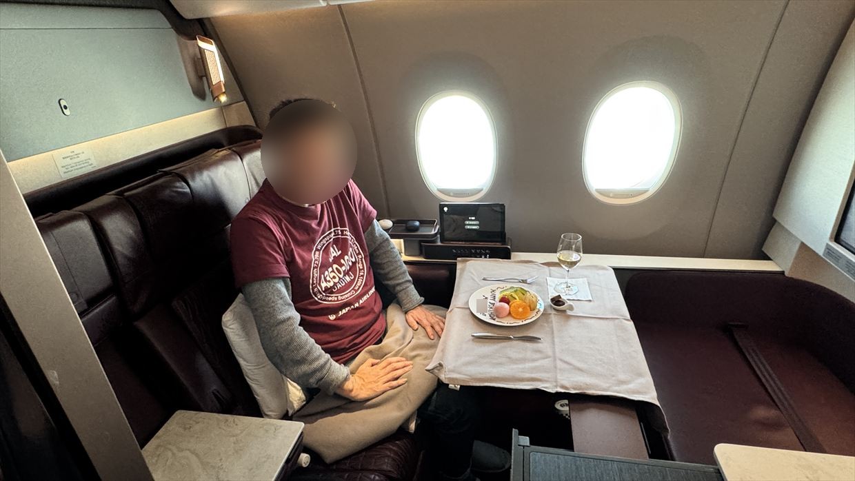 【機内食レポ】JAL43便 羽田~ロンドンファーストクラス a la carte4 25年03月