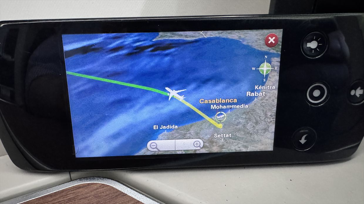 【フライトの様子】AT200 カサブランカ～ニューヨーク 14Mar25 B787-900 リバースヘリンボーン型ビジネスクラス