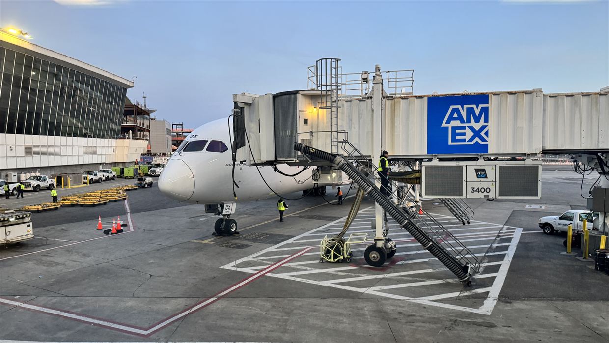 【フライトの様子】AT200 カサブランカ～ニューヨーク 14Mar25 B787-900 リバースヘリンボーン型ビジネスクラス