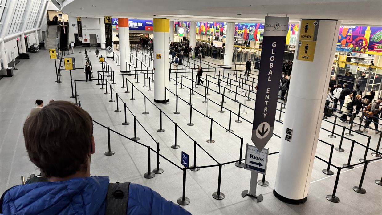 【フライトの様子】AT200 カサブランカ～ニューヨーク 14Mar25 B787-900 リバースヘリンボーン型ビジネスクラス