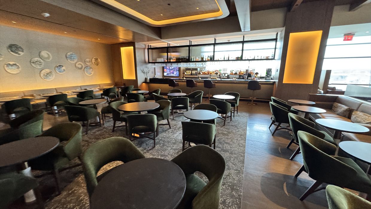 【ラウンジレポ】JFK アメリカン航空 ファーストクラスラウンジ SOHO LOUNGE 25年3月