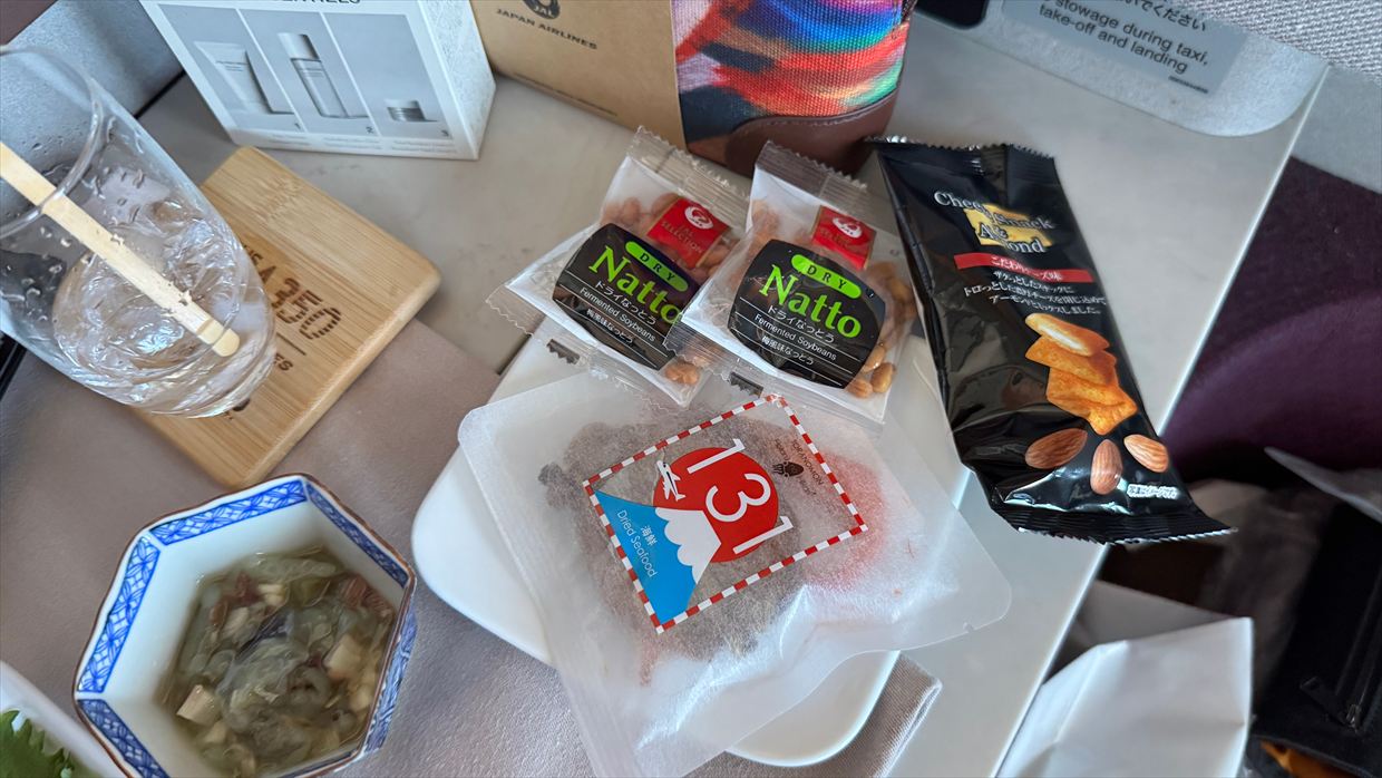 【機内食レポ】JAL5便 ニューヨーク～羽田 ファーストクラス アラカルト1 25年03月