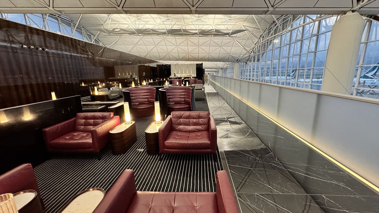 【ラウンジレポ】ラウンジ巡りの旅 2日目香港空港編 キャセイパシフィック The Wing ファースト＆ビジネスクラス  25年4月