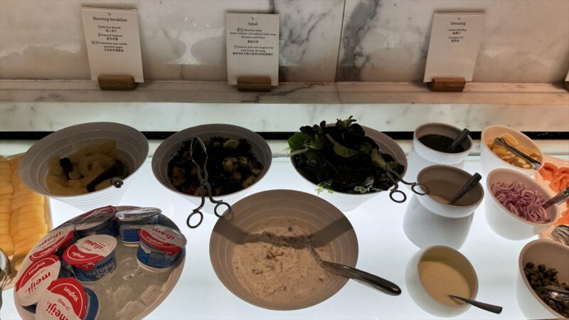 【ラウンジレポ】ラウンジ巡りの旅 2日目香港空港編 キャセイパシフィック The Wing ファースト＆ビジネスクラス 25年4月