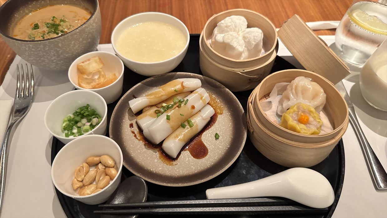 【ラウンジレポ】ラウンジ巡りの旅 2日目香港空港編 キャセイパシフィック The Wing ファースト＆ビジネスクラス 25年4月