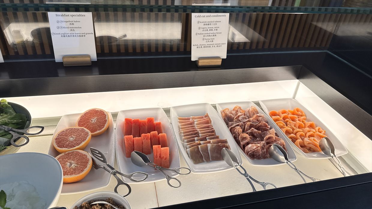 【ラウンジレポ】ラウンジ巡りの旅 2日目香港空港編 キャセイパシフィック The Wing ファースト＆ビジネスクラス 25年4月