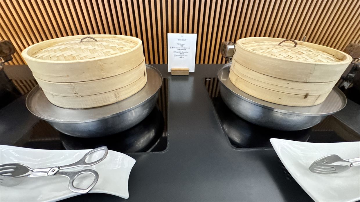 【ラウンジレポ】ラウンジ巡りの旅 2日目香港空港編 キャセイパシフィック The Wing ファースト＆ビジネスクラス 25年4月