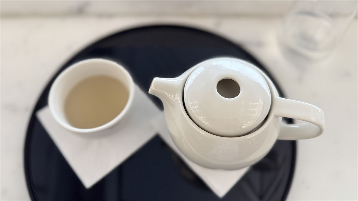 【ラウンジレポ】ラウンジ巡りの旅 2日目香港空港編 キャセイパシフィック The Wing ファースト＆ビジネスクラス 25年4月