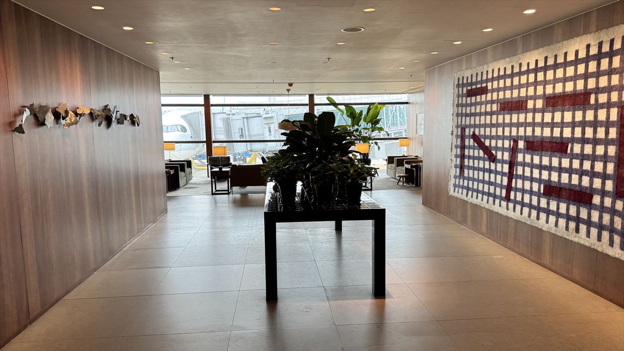 【ラウンジレポ】ラウンジ巡りの旅 2日目香港空港編 キャセイパシフィック The Pier ファースト＆ビジネスクラス  25年4月