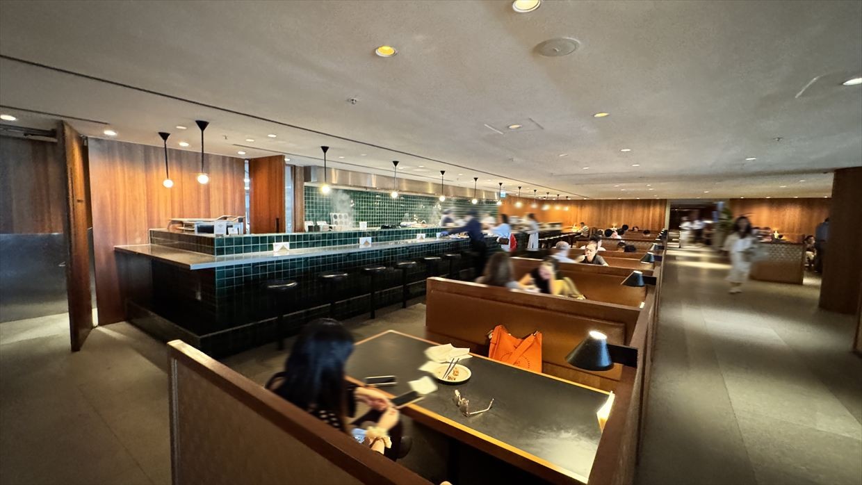 【ラウンジレポ】ラウンジ巡りの旅 2日目香港空港編 キャセイパシフィック The Pier ファースト＆ビジネスクラス 25年4月