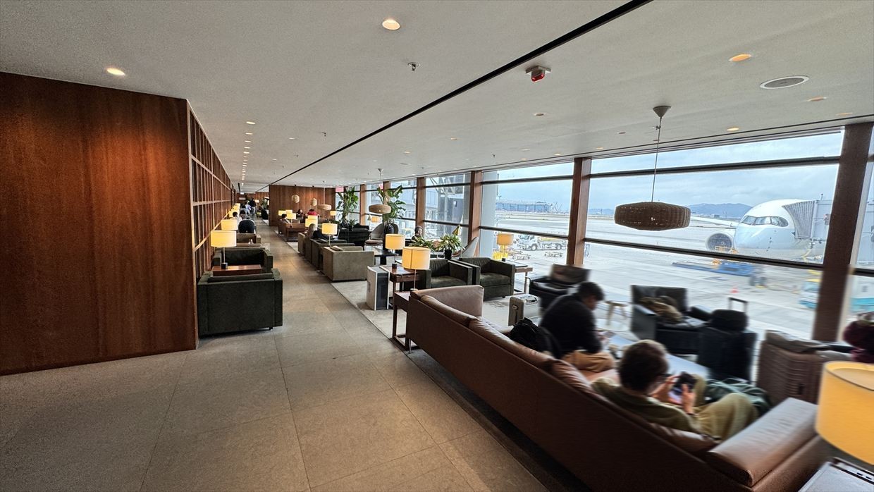 【ラウンジレポ】ラウンジ巡りの旅 2日目香港空港編 キャセイパシフィック The Pier ファースト＆ビジネスクラス 25年4月