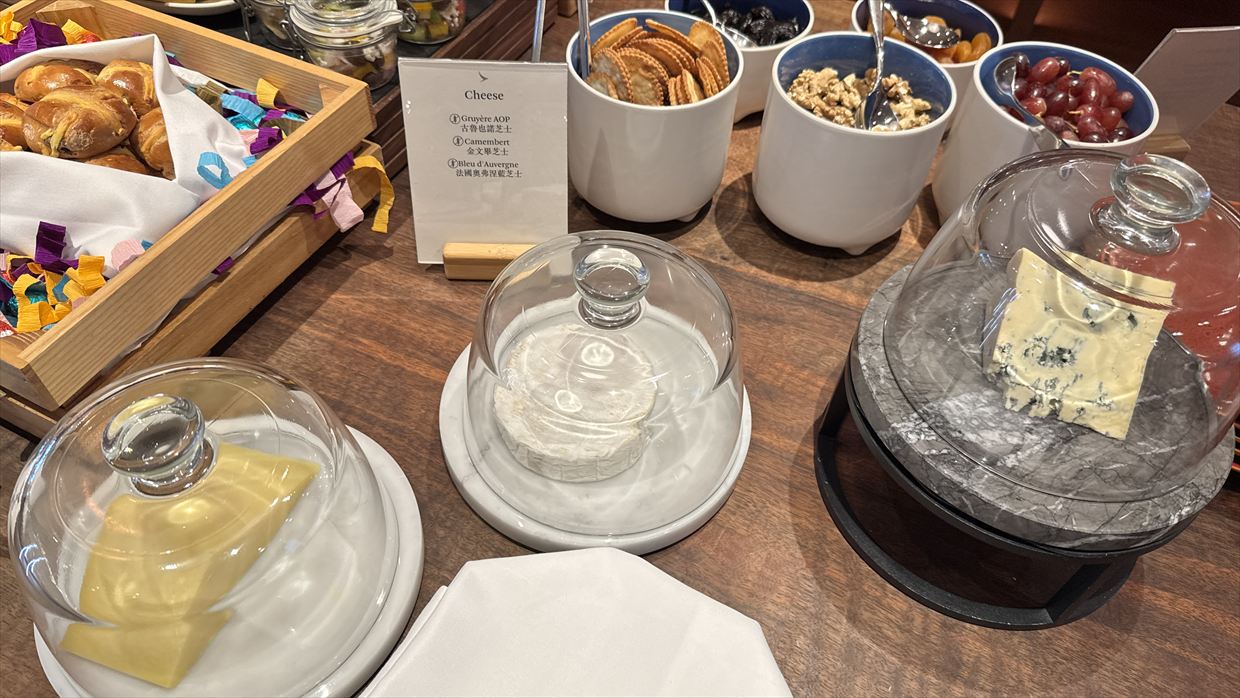 【ラウンジレポ】ラウンジ巡りの旅 2日目香港空港編 キャセイパシフィック The Pier ファースト＆ビジネスクラス 25年4月