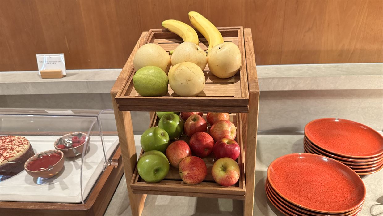 【ラウンジレポ】ラウンジ巡りの旅 2日目香港空港編 キャセイパシフィック The Pier ファースト＆ビジネスクラス 25年4月