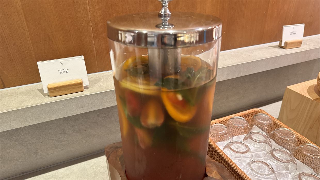 【ラウンジレポ】ラウンジ巡りの旅 2日目香港空港編 キャセイパシフィック The Pier ファースト＆ビジネスクラス 25年4月