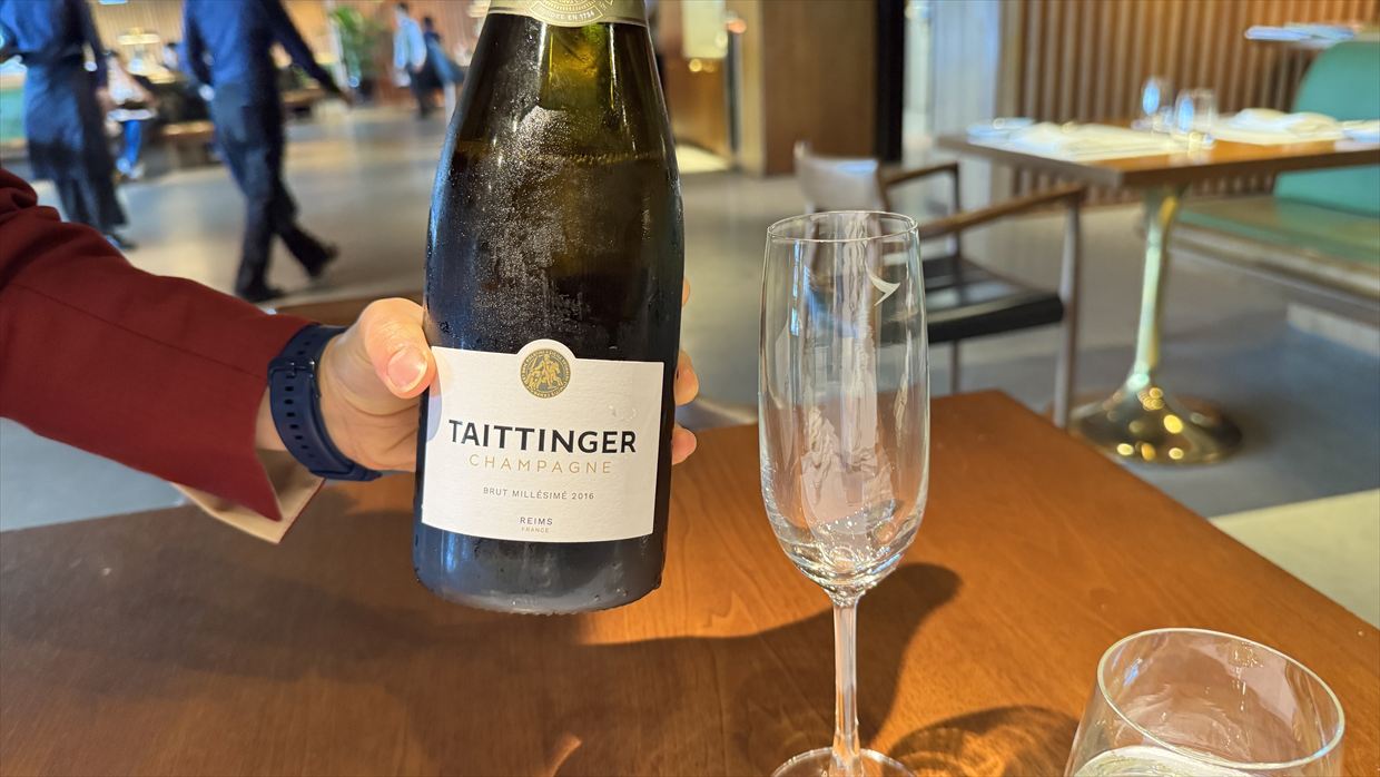 【ラウンジレポ】ラウンジ巡りの旅 2日目香港空港編 キャセイパシフィック The Pier ファースト＆ビジネスクラス 25年4月