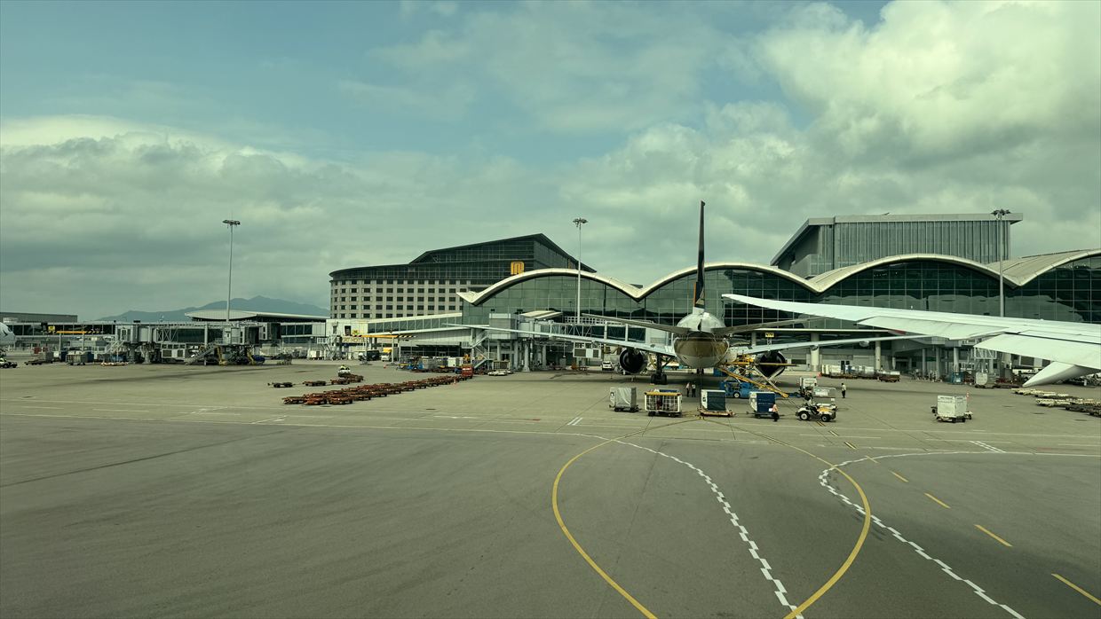 【フライトの様子】JAL26 香港～羽田 Apr25 B787-900型機 普通席