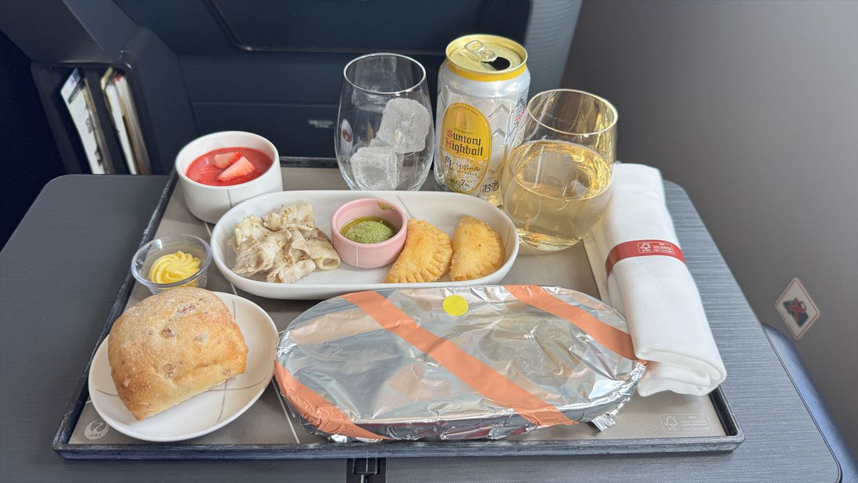 【機内食レポ】羽田～那覇 JAL921便 ファーストクラス 25年04月15日