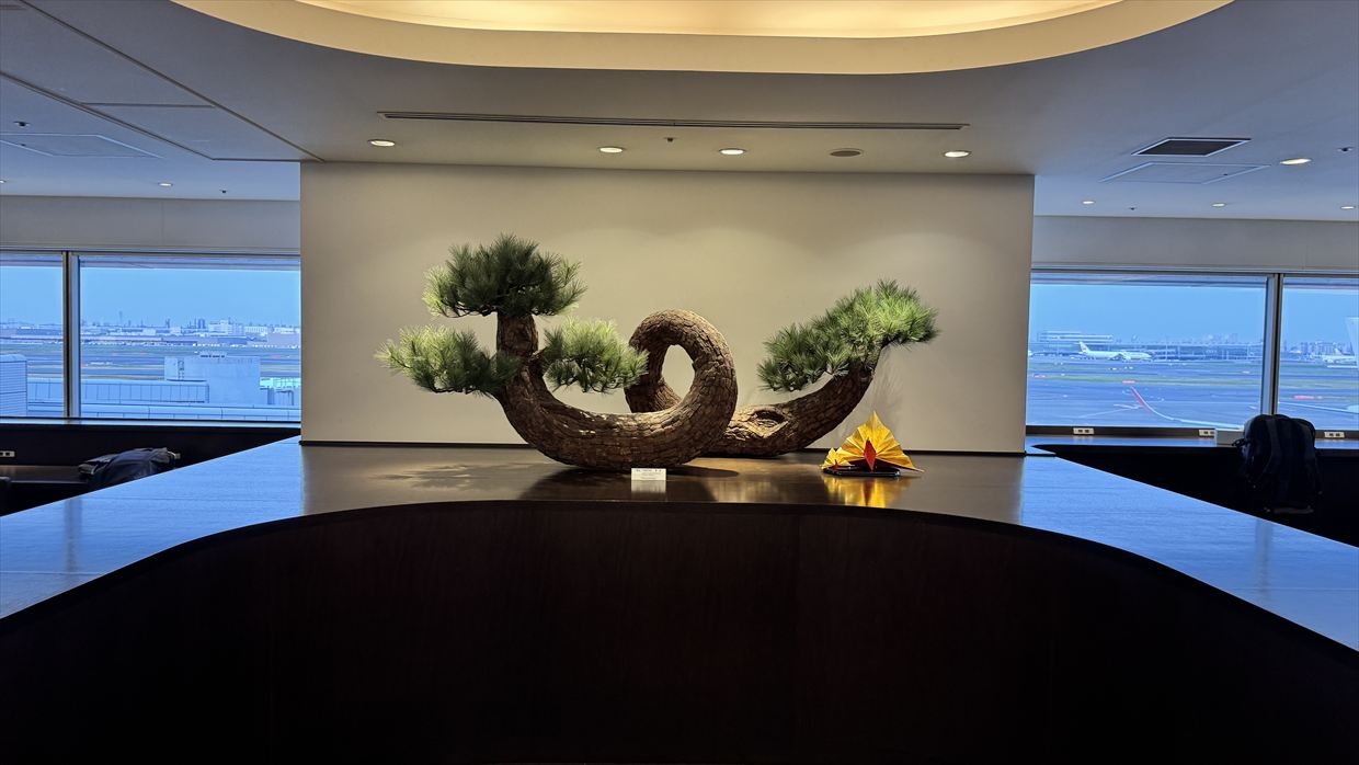 【ラウンジレポ】羽田空港 第1ターミナル JAL ダイヤモンド プレミアム ラウンジ18Apr25