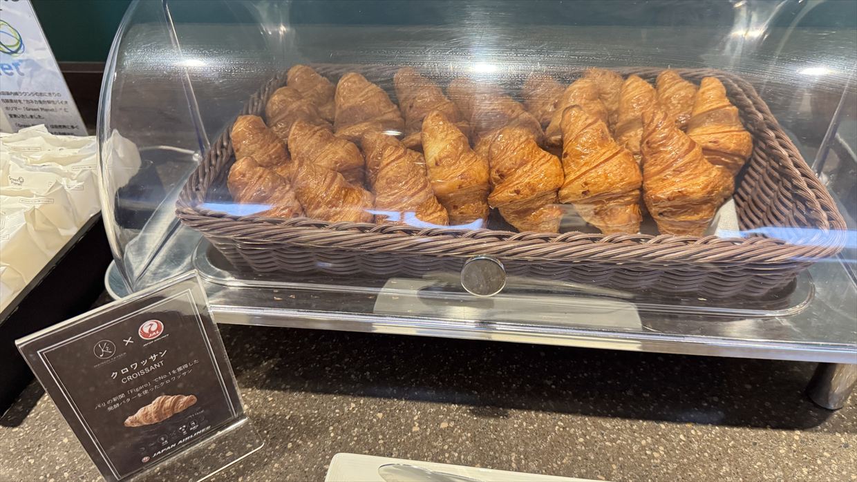 【ラウンジレポ】羽田空港 第1ターミナル JAL ダイヤモンド プレミアム ラウンジ18Apr25