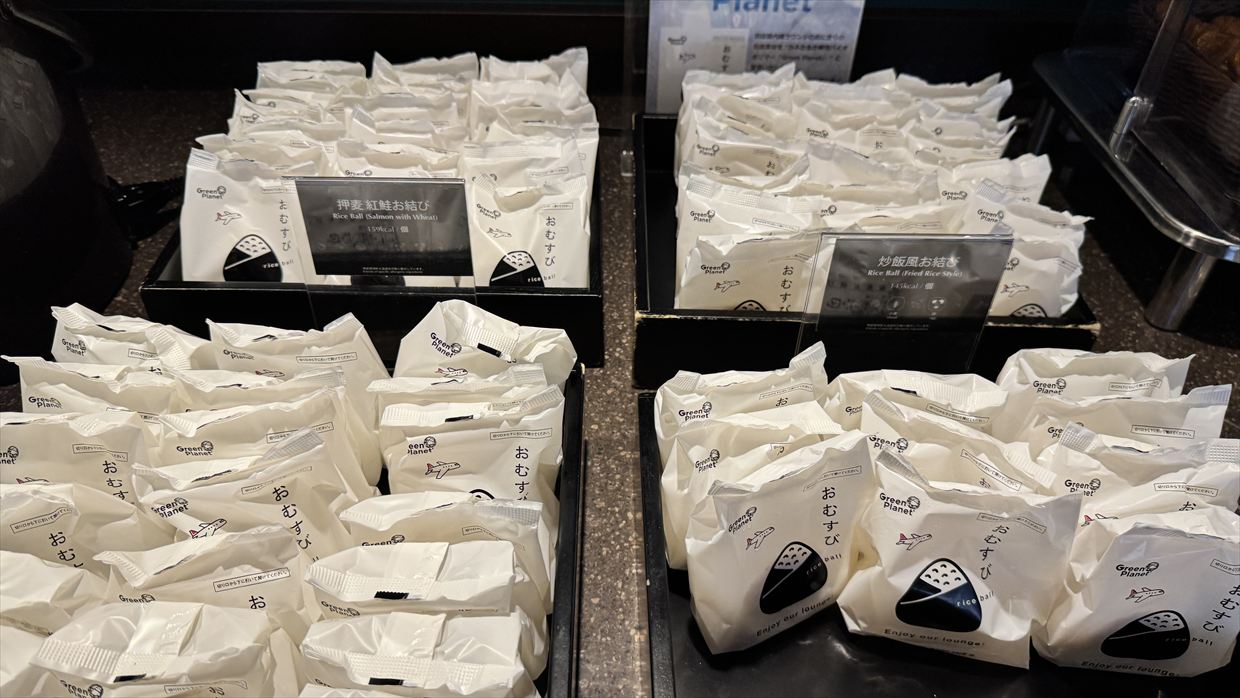 【ラウンジレポ】羽田空港 第1ターミナル JAL ダイヤモンド プレミアム ラウンジ18Apr25