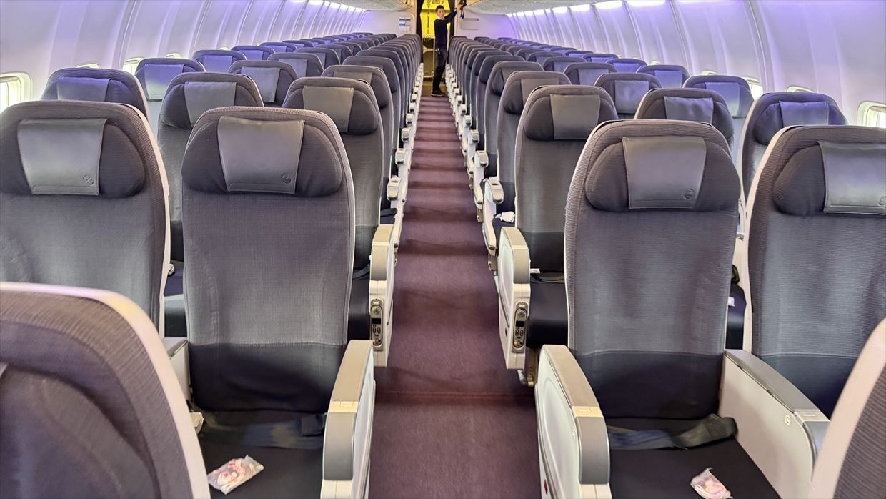 【フライトの様子】JAL201 羽田~中部 Apr25 B737-800型機 普通席