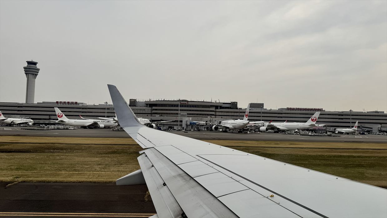 【フライトの様子】JAL201 羽田~中部 Apr25 B737-800型機 普通席