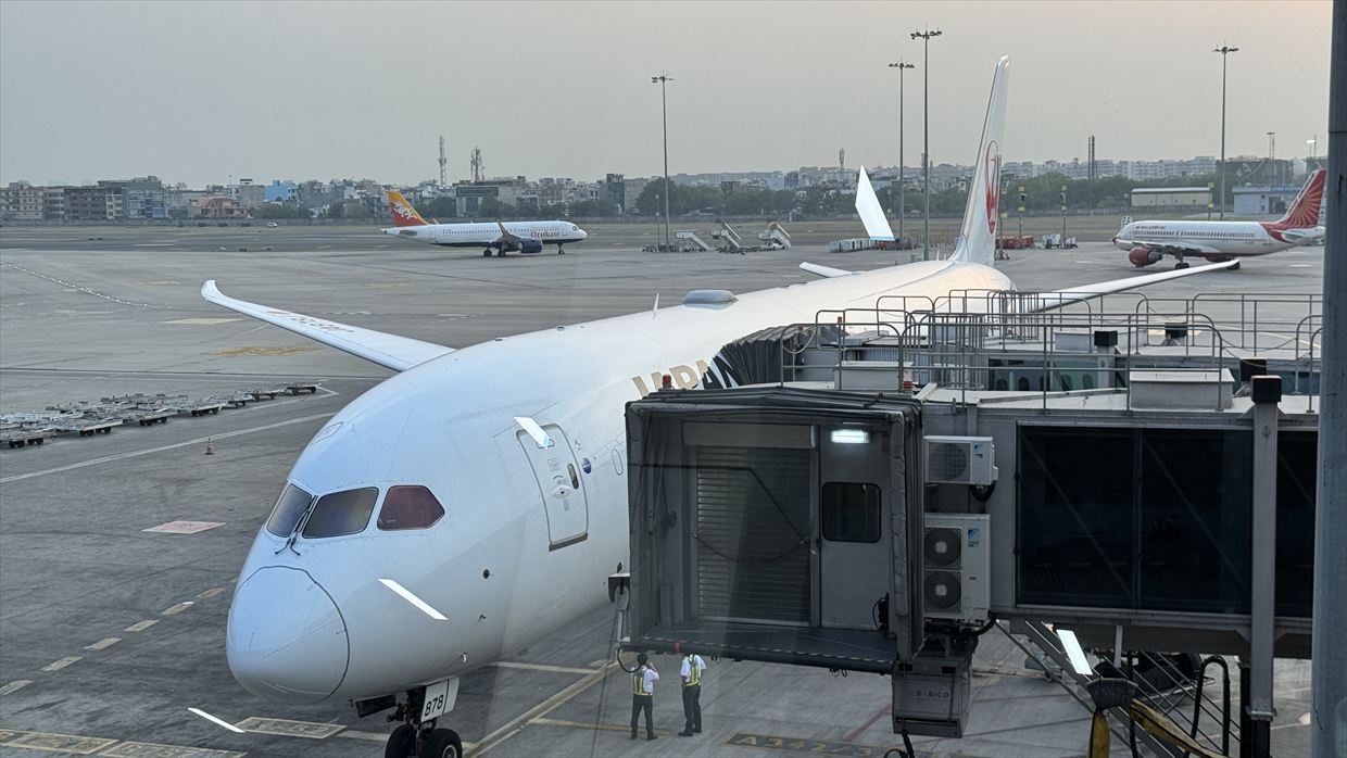 【フライトの様子】SKY SUITYEⅢ ビジネスクラス JAL30 デリー～羽田 May25 B787-900型機