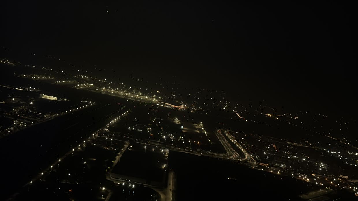 【フライトの様子】SKY SUITYEⅢ ビジネスクラス JAL30 デリー～羽田 May25 B787-900型機