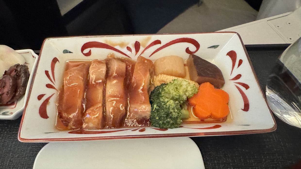 【機内食レポ】デリー~羽田 JAL30便 ビジネスクラス メインのお食事 25年05月