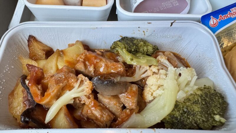 【機内食レポ】上海～香港 CX319便 エコノミークラス 25年06月