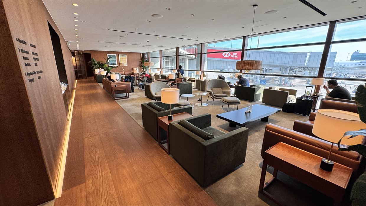 【ラウンジレポ】香港空港 キャセイパシフィック The Bridge　 25年6月 ３年ぶりのリニューアルオープン後の初訪問！