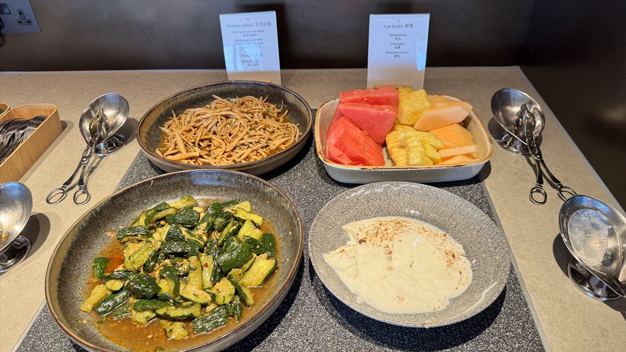 【ラウンジレポ】香港空港 キャセイパシフィック The Bridge　 25年6月 ３年ぶりのリニューアルオープン後の初訪問！