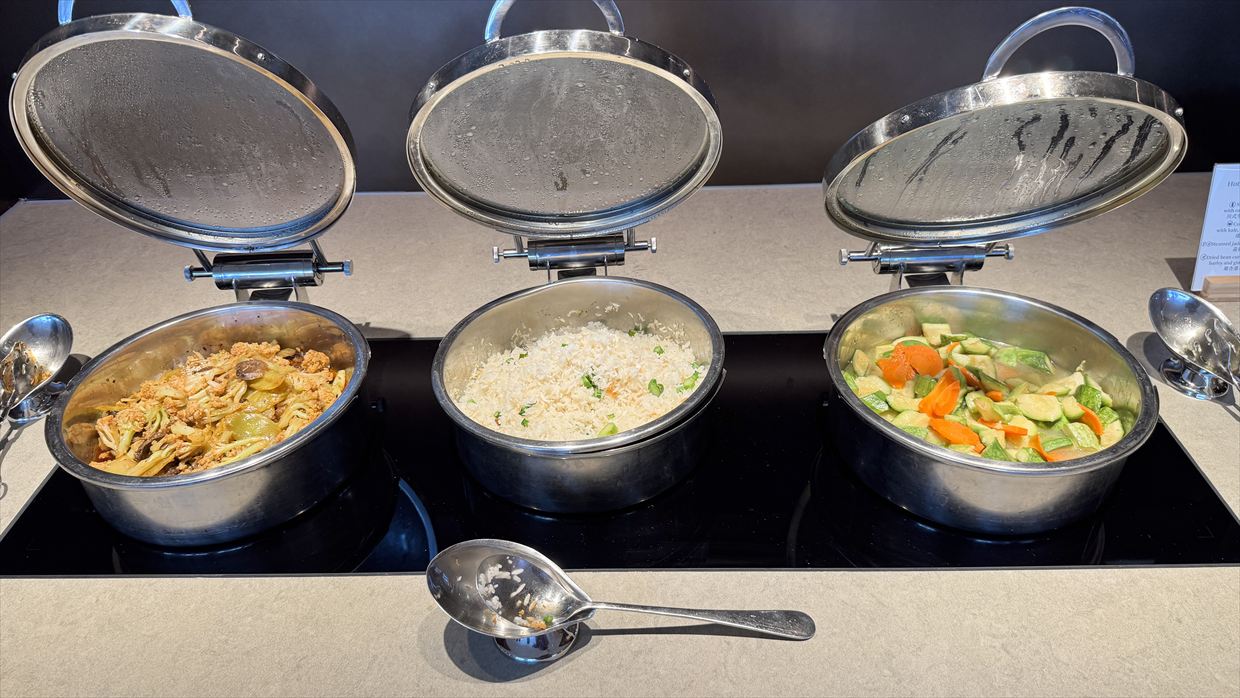 【ラウンジレポ】香港空港 キャセイパシフィック The Bridge　 25年6月 ３年ぶりのリニューアルオープン後の初訪問！