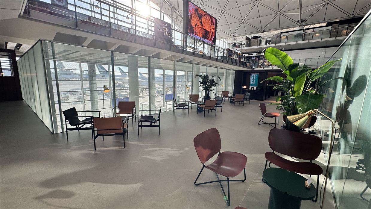 【ラウンジレポ】香港空港 キャセイパシフィック The Bridge　 25年6月 ３年ぶりのリニューアルオープン後の初訪問！