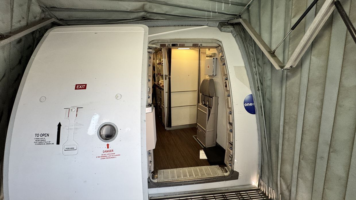 【フライトの様子】UL554 フランクフルト~コロンボ Jul25 A330-300型機 ビジネスクラス