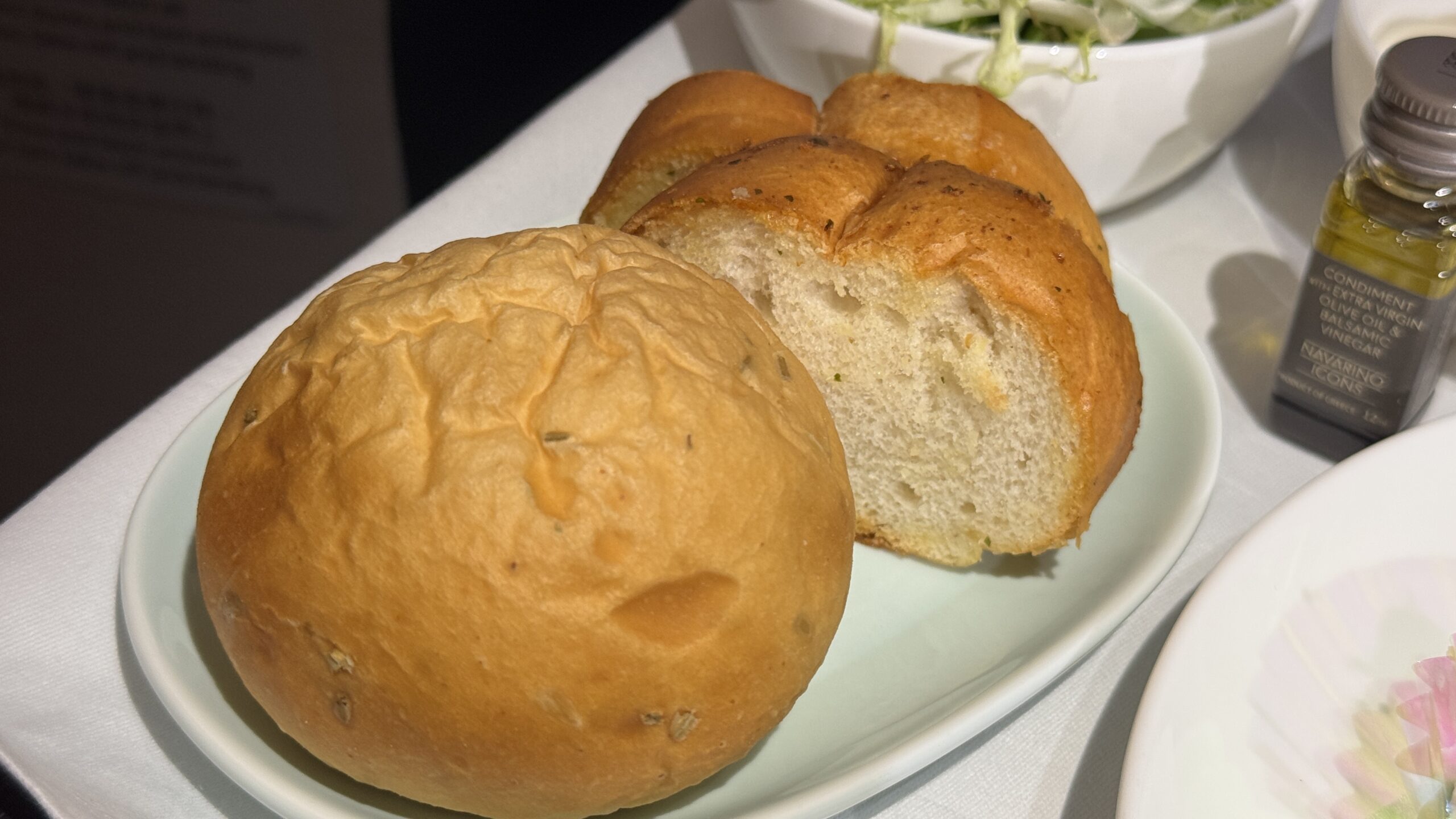 【機内食レポ】成田~香港 CX527便 ビジネスクラス 25年09月