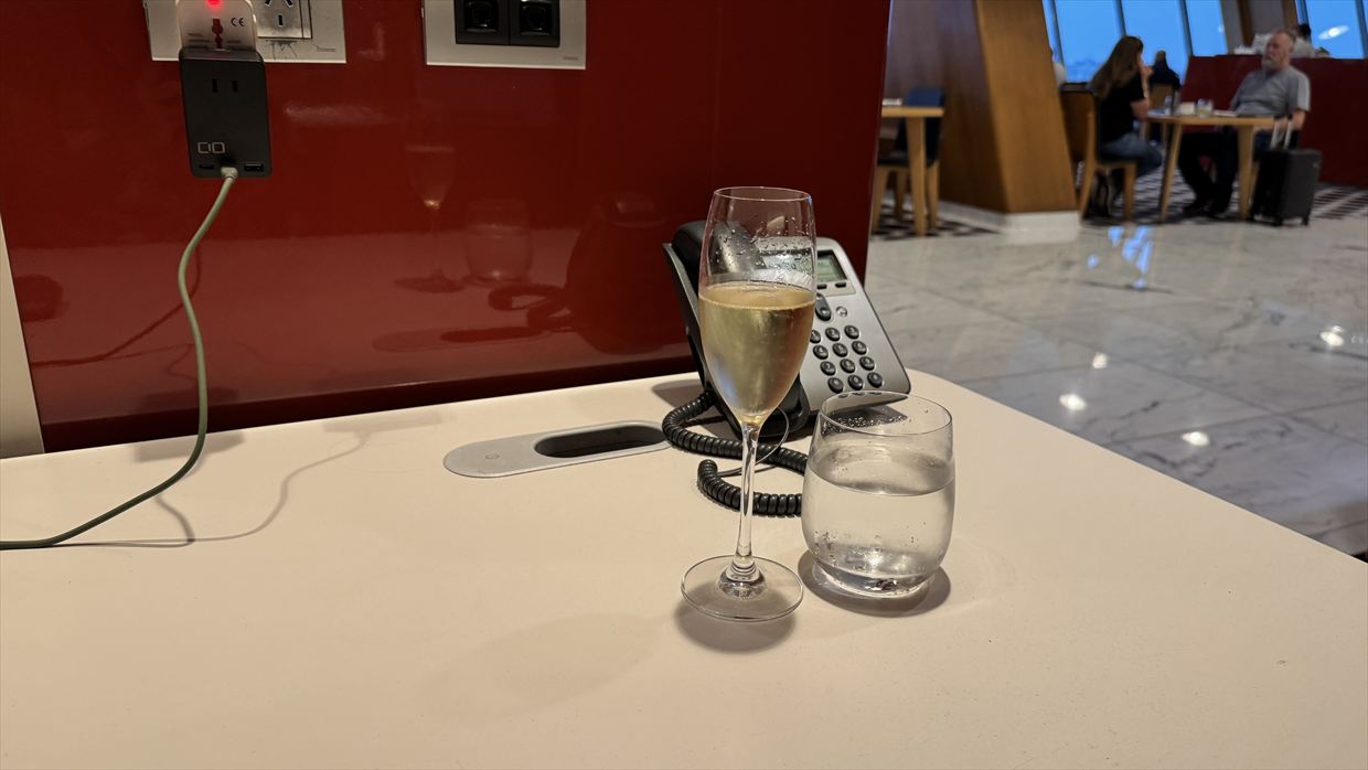【ラウンジレポ】シドニー空港 カンタス航空 ファーストクラスラウンジ 25年9月