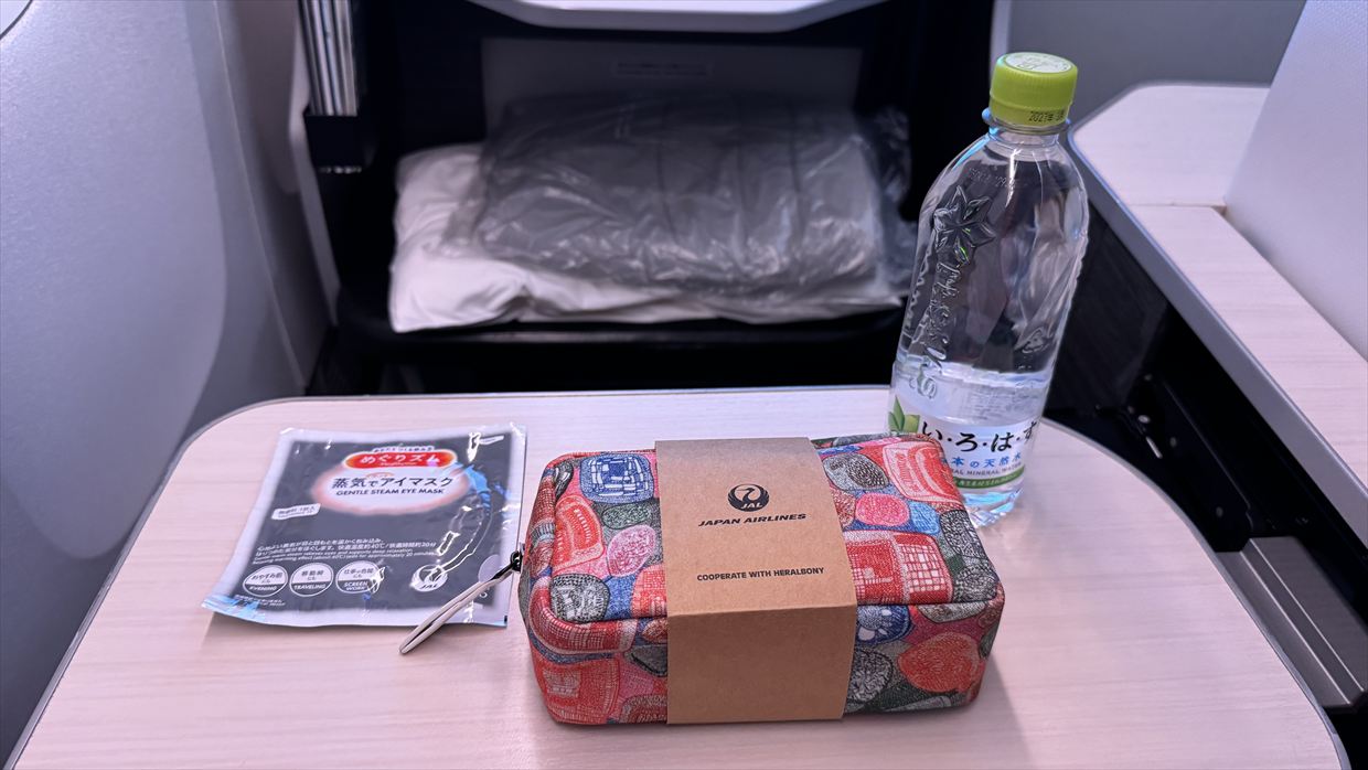 【フライトの様子】JL51 羽田～シドニー Nov25 B777-300ER ビジネスクラス・Sky SuiteⅠ