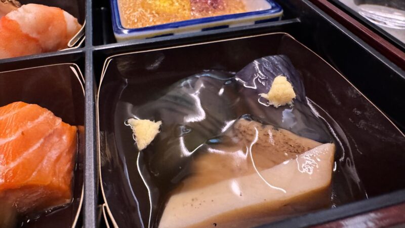 【機内食レポ】JL51 羽田～シドニー ビジネスクラス 25年11月 離陸後のメイン