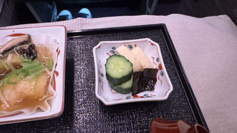 【機内食レポ】JL51 羽田～シドニー ビジネスクラス 25年11月 離陸後のメイン