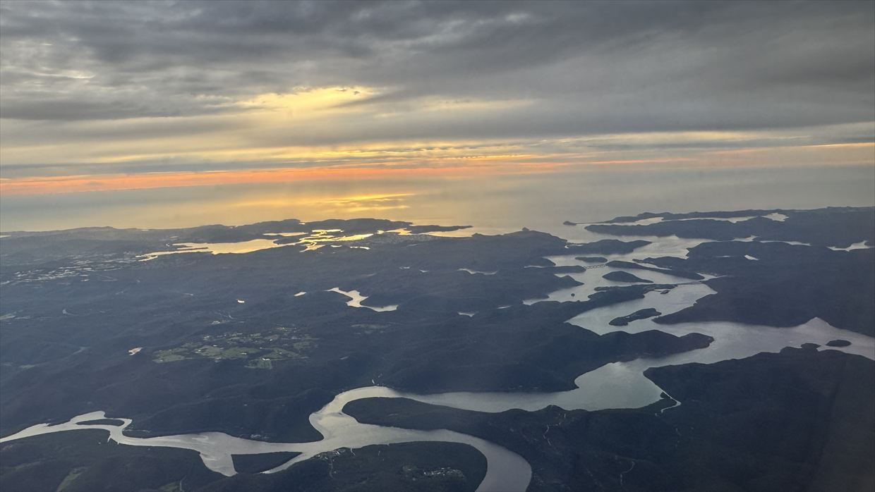 【フライトの様子】JL51 羽田～シドニー Nov25 B777-300ER ビジネスクラス・Sky SuiteⅠ