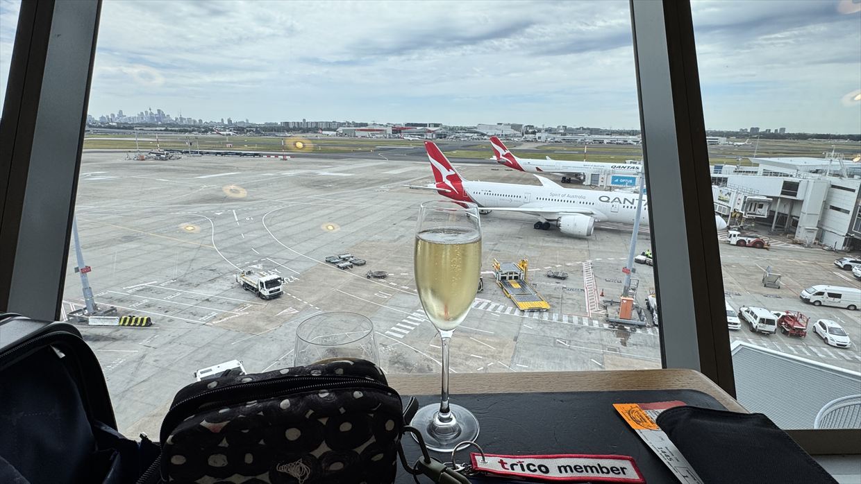 【ラウンジレポ】シドニー空港 カンタス航空 ファーストクラスラウンジ ＆QF33便の注意点　25年11月