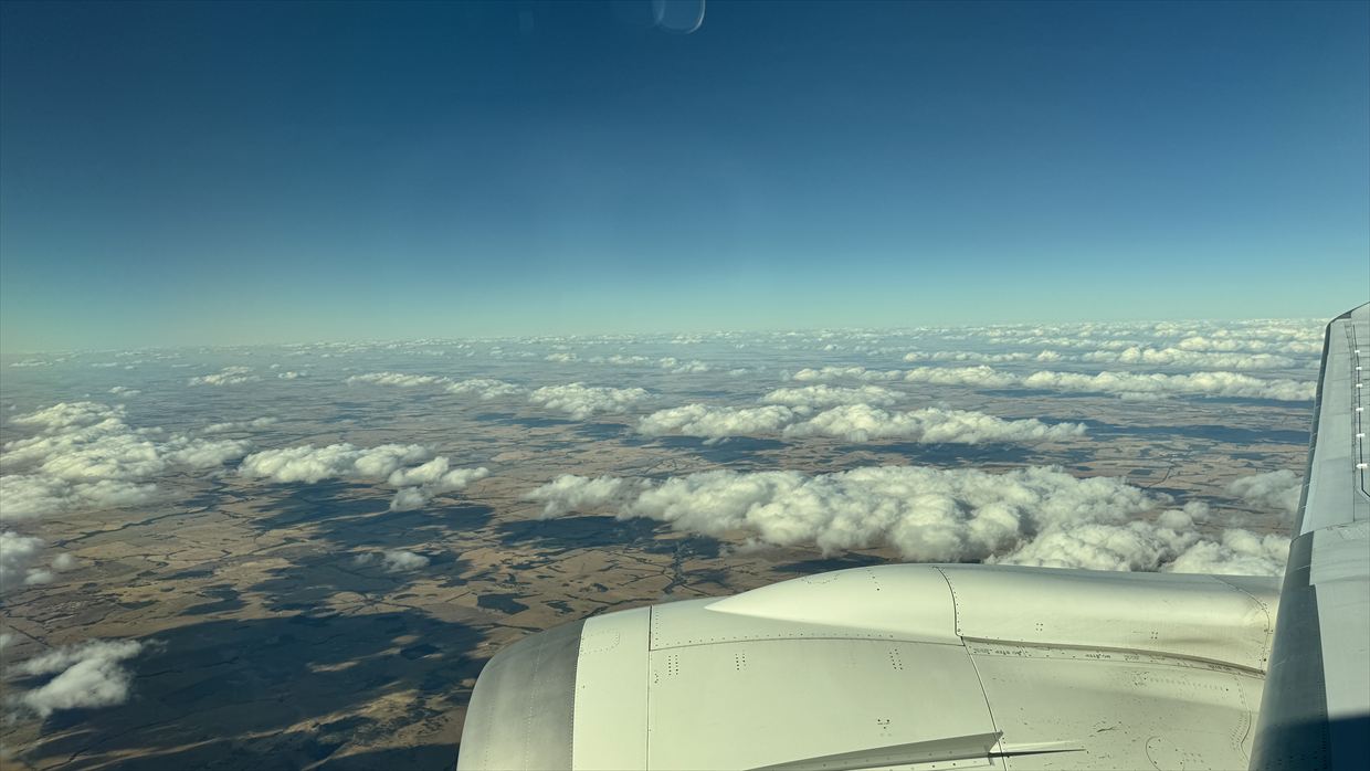 【フライトの様子】QF33 シドニー~パース Nov25 B787-900 ビジネスクラス